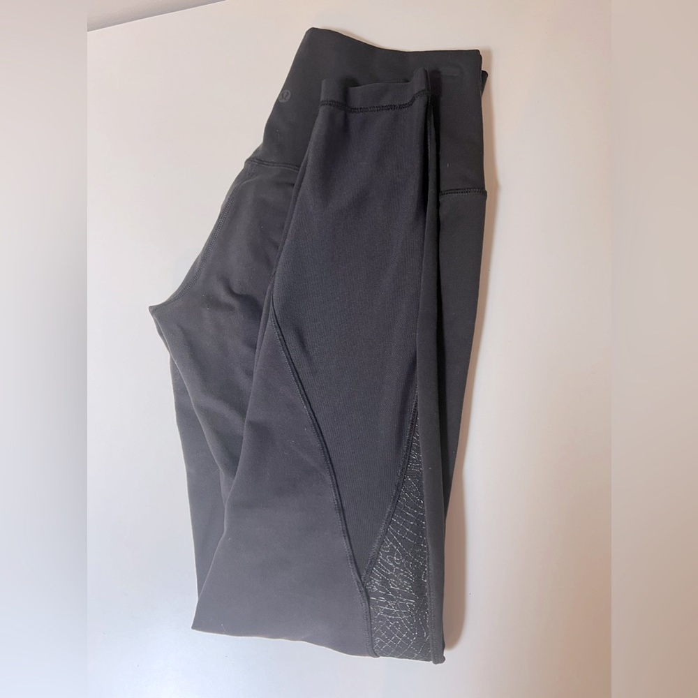 Lululemon Wunder Unders Size 8 full length